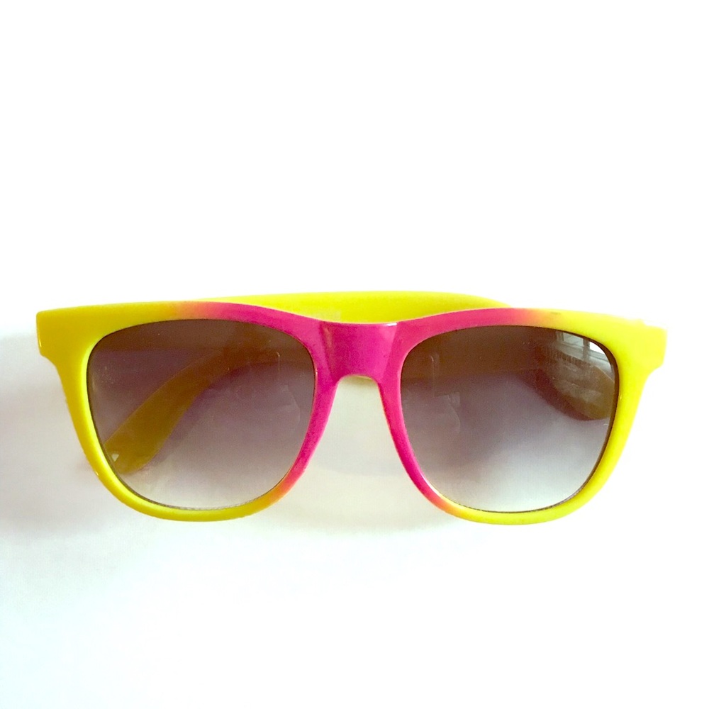 Retro Sunglasses 😎